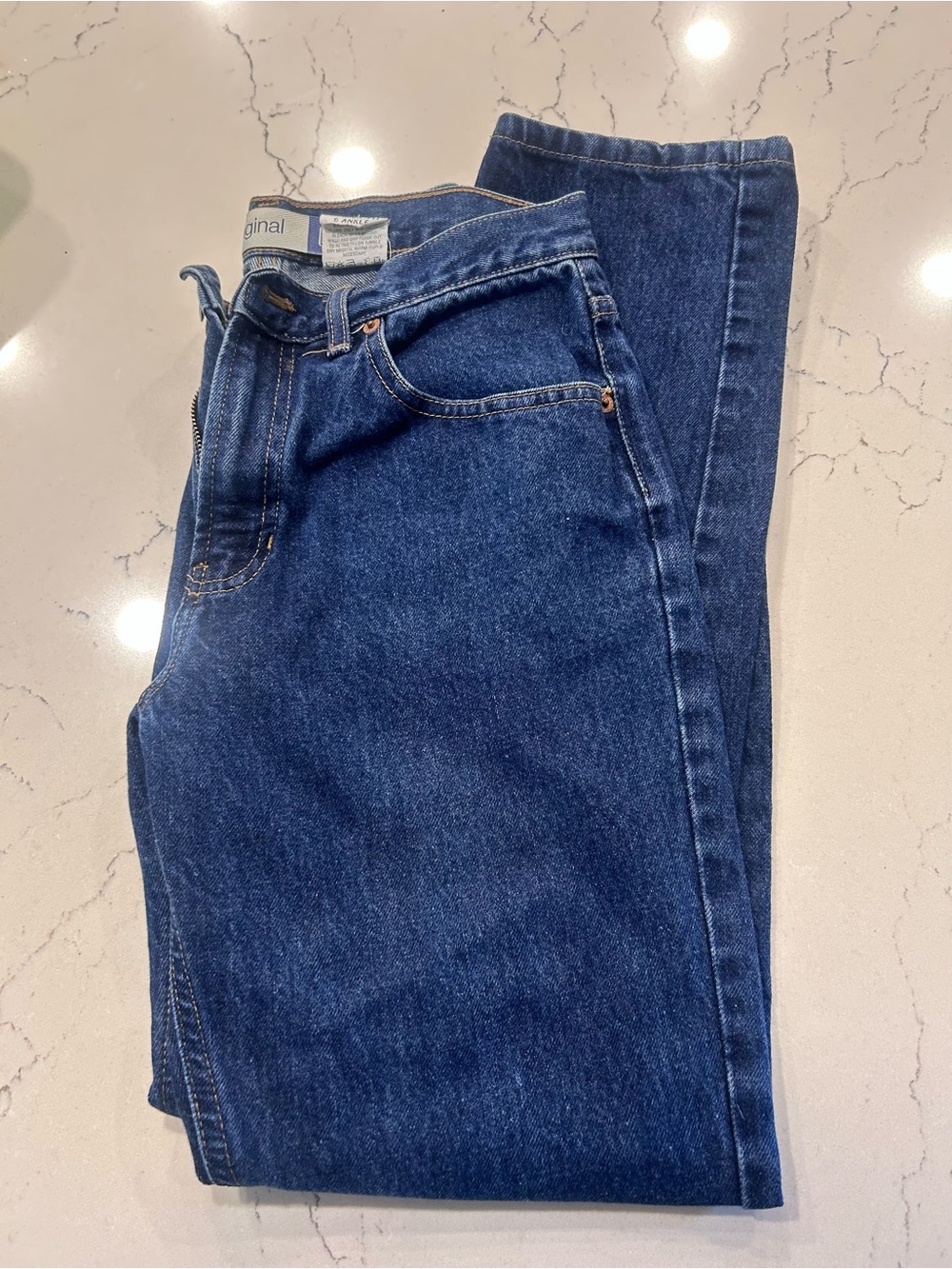 GAP women’s Straight Leg Indigo Blue Jeans